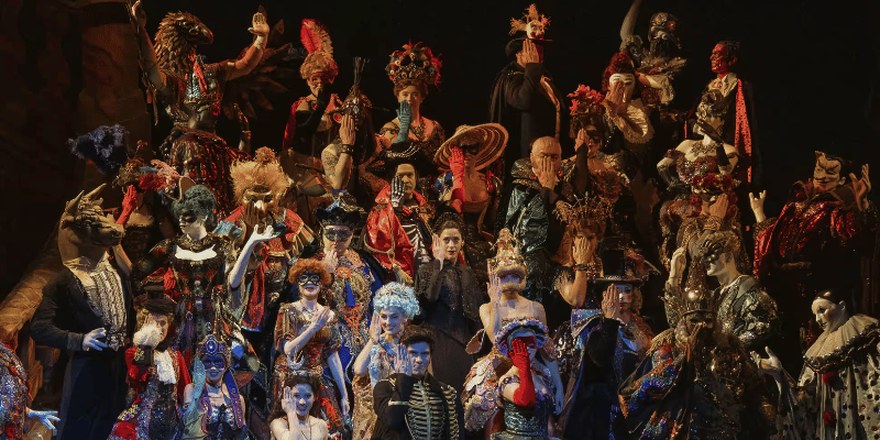 The Phantom of the Opera International Tour company on stage